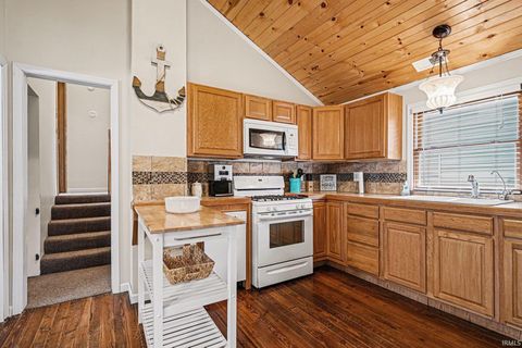 Tiny photo for 258 EMS T25 Lane, Leesburg, IN 46538 (MLS # 202609390)