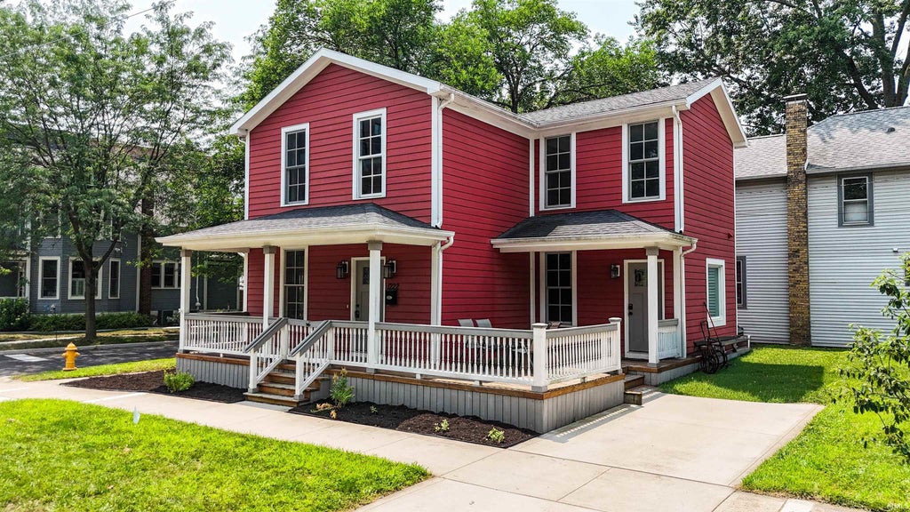 Photo of 1222 Jackson Street, Fort Wayne, IN 46802 (MLS # 202628002)