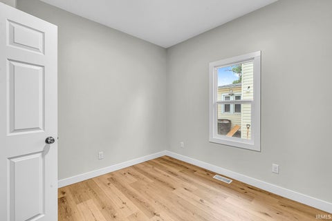 Tiny photo for 2422 Kenwood Avenue, South Bend, IN 46628 (MLS # 202636039)