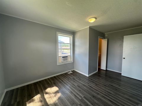 Tiny photo for 1053 S Calumet Street, Kokomo, IN 46902 (MLS # 202620567)