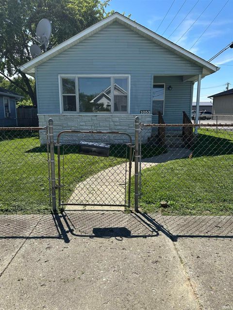 Photo of 1053 S Calumet Street, Kokomo, IN 46902 (MLS # 202620567)