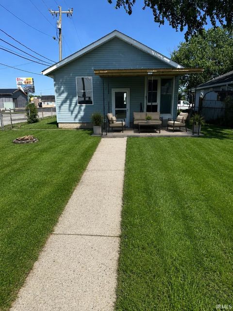 Tiny photo for 1053 S Calumet Street, Kokomo, IN 46902 (MLS # 202620567)