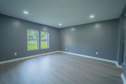 Tiny photo for 763 W 400 South, Kokomo, IN 46902 (MLS # 202523755)