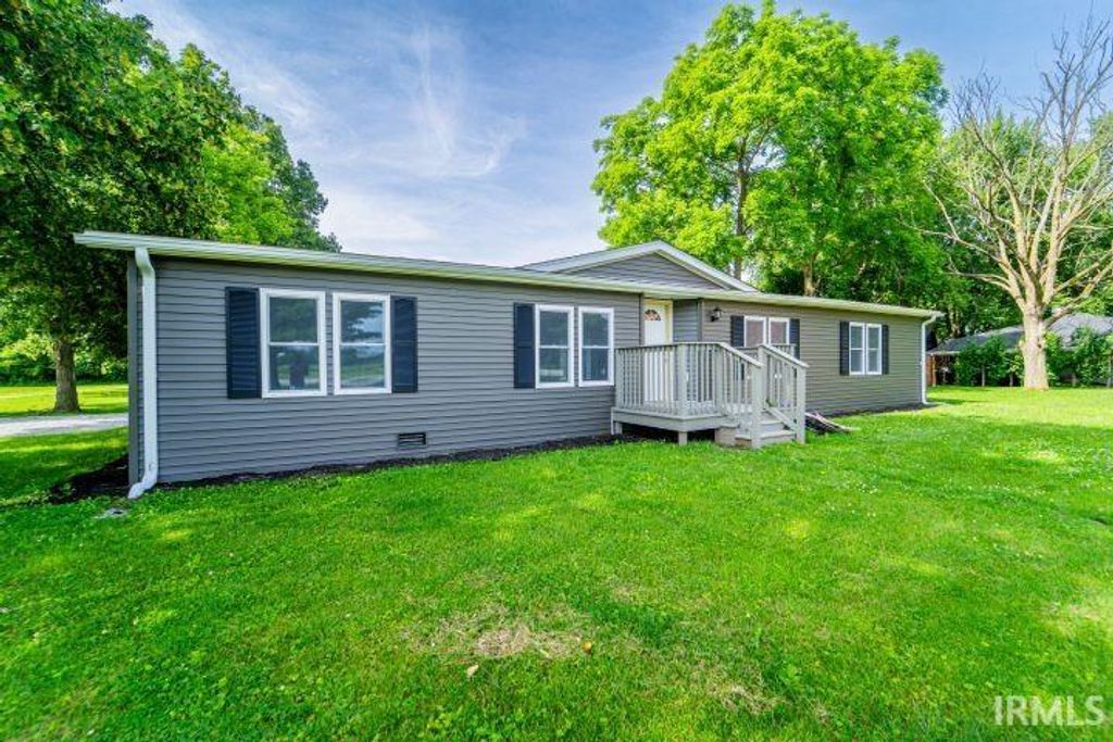 Photo for 763 W 400 South, Kokomo, IN 46902 (MLS # 202523755)