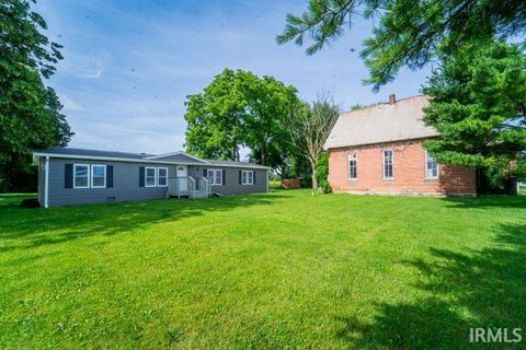Tiny photo for 763 W 400 South, Kokomo, IN 46902 (MLS # 202523755)