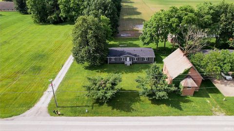 Tiny photo for 763 W 400 South, Kokomo, IN 46902 (MLS # 202523755)