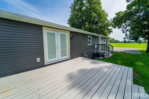 Tiny photo for 763 W 400 South, Kokomo, IN 46902 (MLS # 202523755)