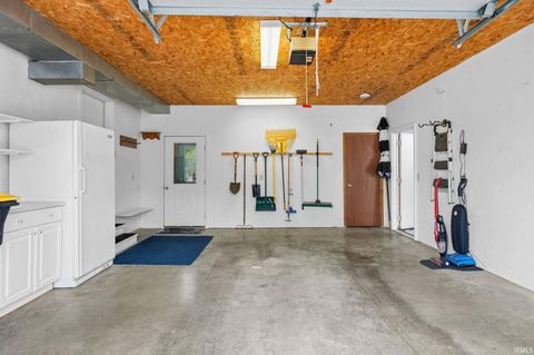 Tiny photo for 209 N Connelly Street, Delphi, IN 46923 (MLS # 202615276)