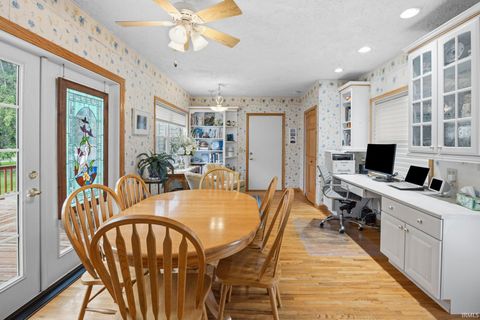 Tiny photo for 209 N Connelly Street, Delphi, IN 46923 (MLS # 202615276)