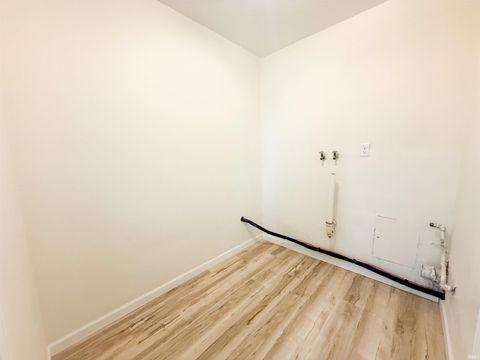 Tiny photo for 1917 Panama Street, Mishawaka, IN 46544 (MLS # 202608957)