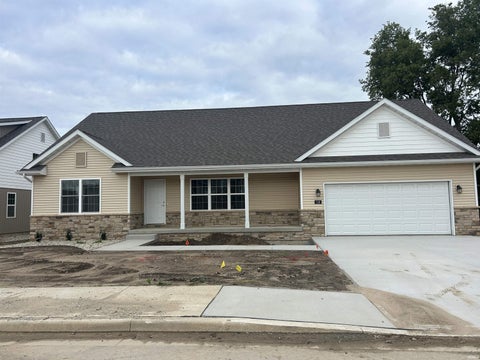 Photo for 110 Peace Tree Village Drive 12