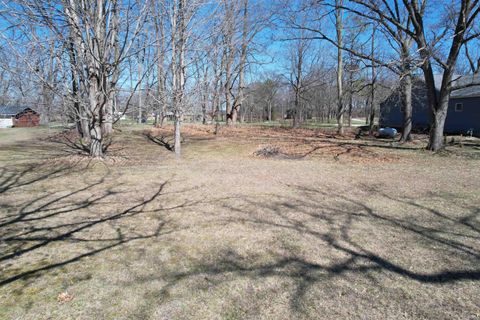 Tiny photo for Lot 4, N Longbriar Court #4, Monticello, IN 47960 (MLS # 202610853)