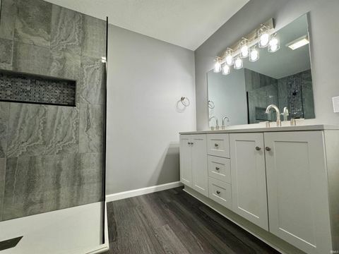 Tiny photo for 1539 S Ridgeview Road, Logansport, IN 46947 (MLS # 202539671)