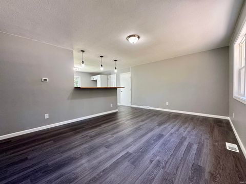 Tiny photo for 1539 S Ridgeview Road, Logansport, IN 46947 (MLS # 202539671)