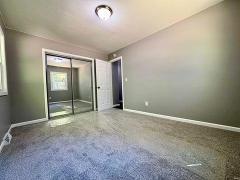 Tiny photo for 1539 S Ridgeview Road, Logansport, IN 46947 (MLS # 202539671)