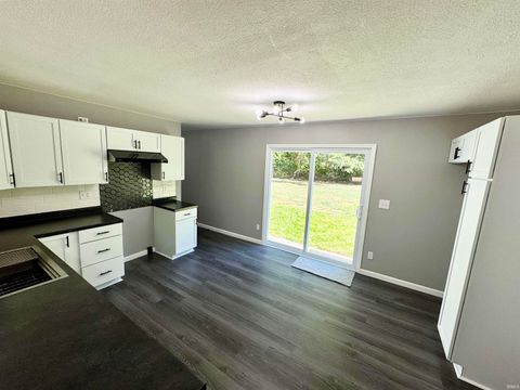 Tiny photo for 1539 S Ridgeview Road, Logansport, IN 46947 (MLS # 202539671)