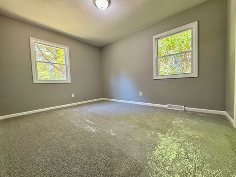 Tiny photo for 1539 S Ridgeview Road, Logansport, IN 46947 (MLS # 202539671)