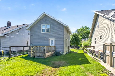 Tiny photo for 1022 Diamond Avenue, South Bend, IN 46628 (MLS # 202636877)