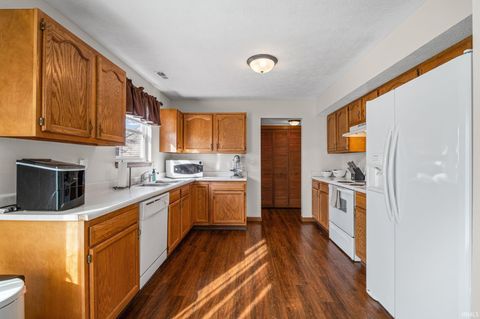 Tiny photo for 813 N Braxton Drive, Lafayette, IN 47909 (MLS # 202609482)