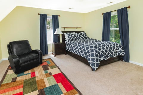 Tiny photo for 1005 E Erin Court, Bloomington, IN 47401 (MLS # 202624060)