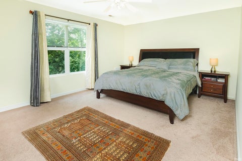 Tiny photo for 1005 E Erin Court, Bloomington, IN 47401 (MLS # 202624060)