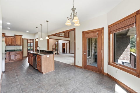 Tiny photo for 434 Royal Crest Drive, Fort Wayne, IN 46814 (MLS # 202632106)