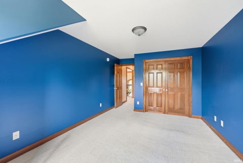 Tiny photo for 434 Royal Crest Drive, Fort Wayne, IN 46814 (MLS # 202632106)