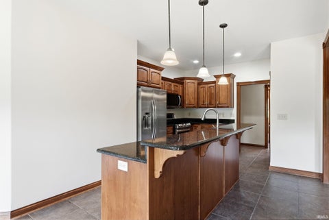 Tiny photo for 434 Royal Crest Drive, Fort Wayne, IN 46814 (MLS # 202632106)