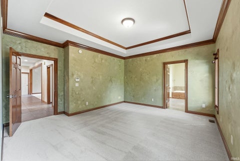 Tiny photo for 434 Royal Crest Drive, Fort Wayne, IN 46814 (MLS # 202632106)