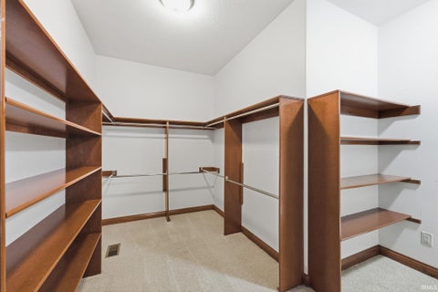 Tiny photo for 434 Royal Crest Drive, Fort Wayne, IN 46814 (MLS # 202632106)