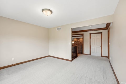 Tiny photo for 434 Royal Crest Drive, Fort Wayne, IN 46814 (MLS # 202632106)