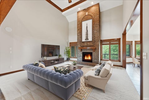 Tiny photo for 434 Royal Crest Drive, Fort Wayne, IN 46814 (MLS # 202632106)