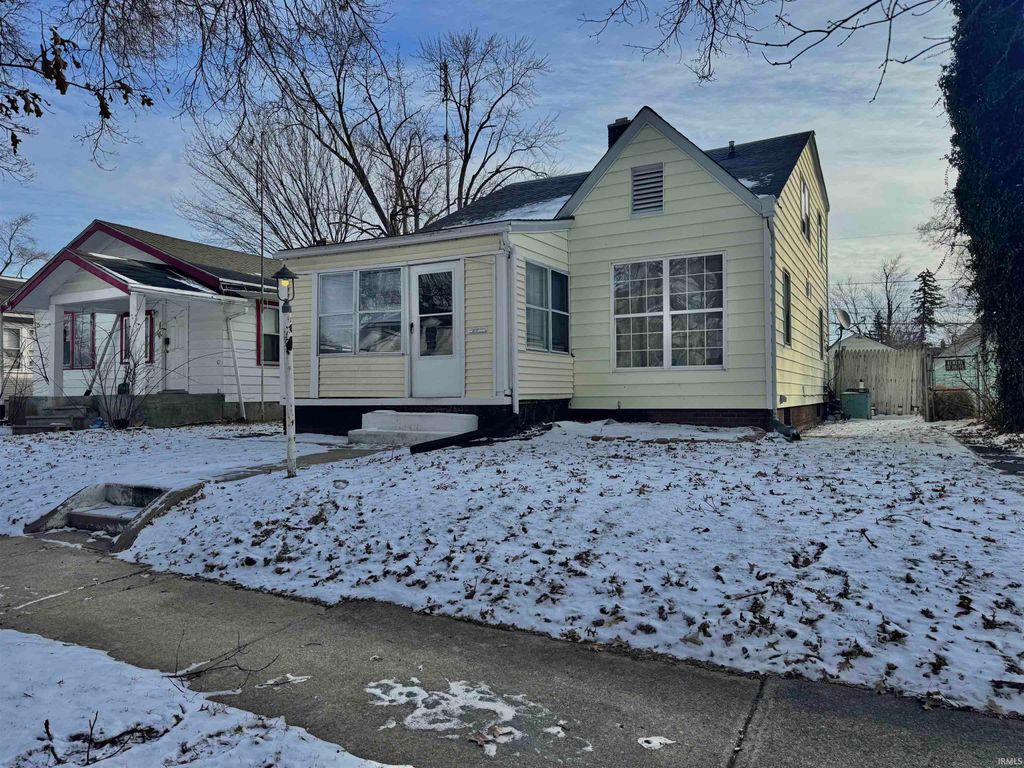 Photo of 3517 Robinwood Drive, Fort Wayne, IN 46806 (MLS # 202605924)