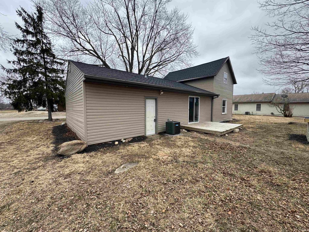 Photo of 9830 S 200 w Road, Montpelier, IN 46781 (MLS # 202606467)