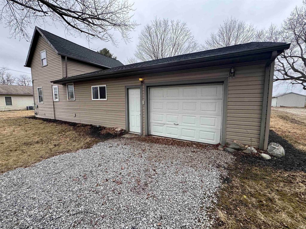 Photo of 9830 S 200 w Road, Montpelier, IN 46781 (MLS # 202606467)