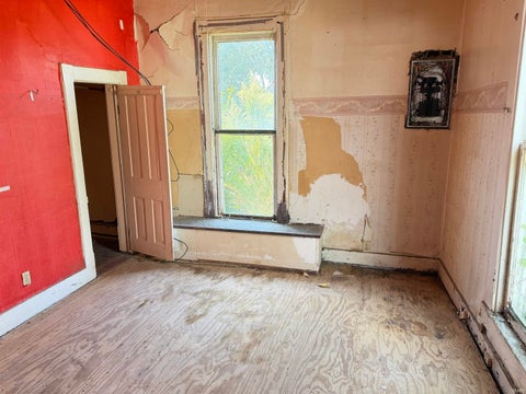 Tiny photo for 2009 N Lafountain Street, Kokomo, IN 46901 (MLS # 202613759)