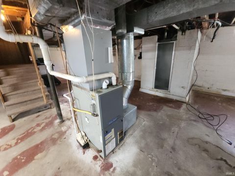 Tiny photo for 3055 N 275 E, Logansport, IN 46947 (MLS # 202539637)