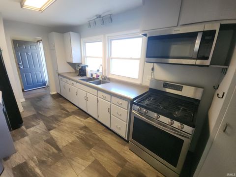 Tiny photo for 3055 N 275 E, Logansport, IN 46947 (MLS # 202539637)