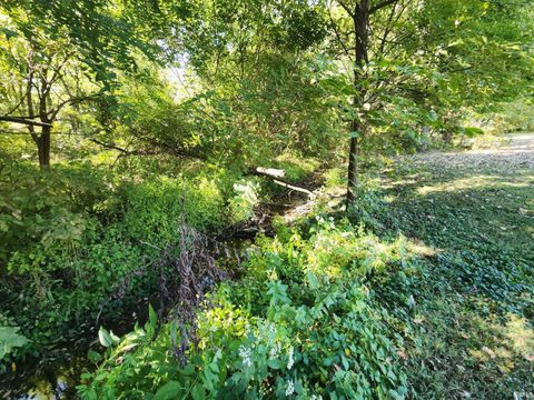 Tiny photo for 3055 N 275 E, Logansport, IN 46947 (MLS # 202539637)