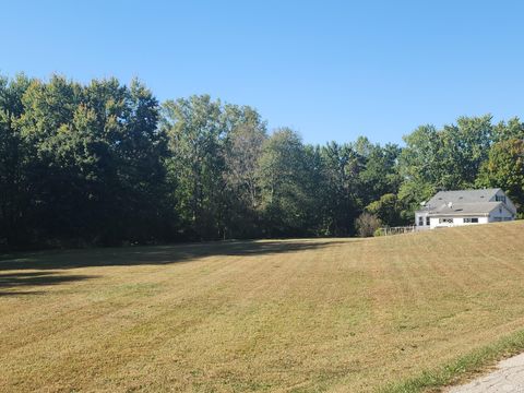 Tiny photo for 3055 N 275 E, Logansport, IN 46947 (MLS # 202539637)