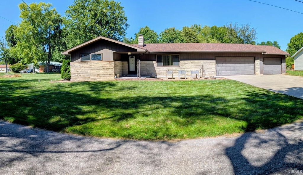 Photo of 23713 Cole Street, Elkhart, IN 46516 (MLS # 202536268)