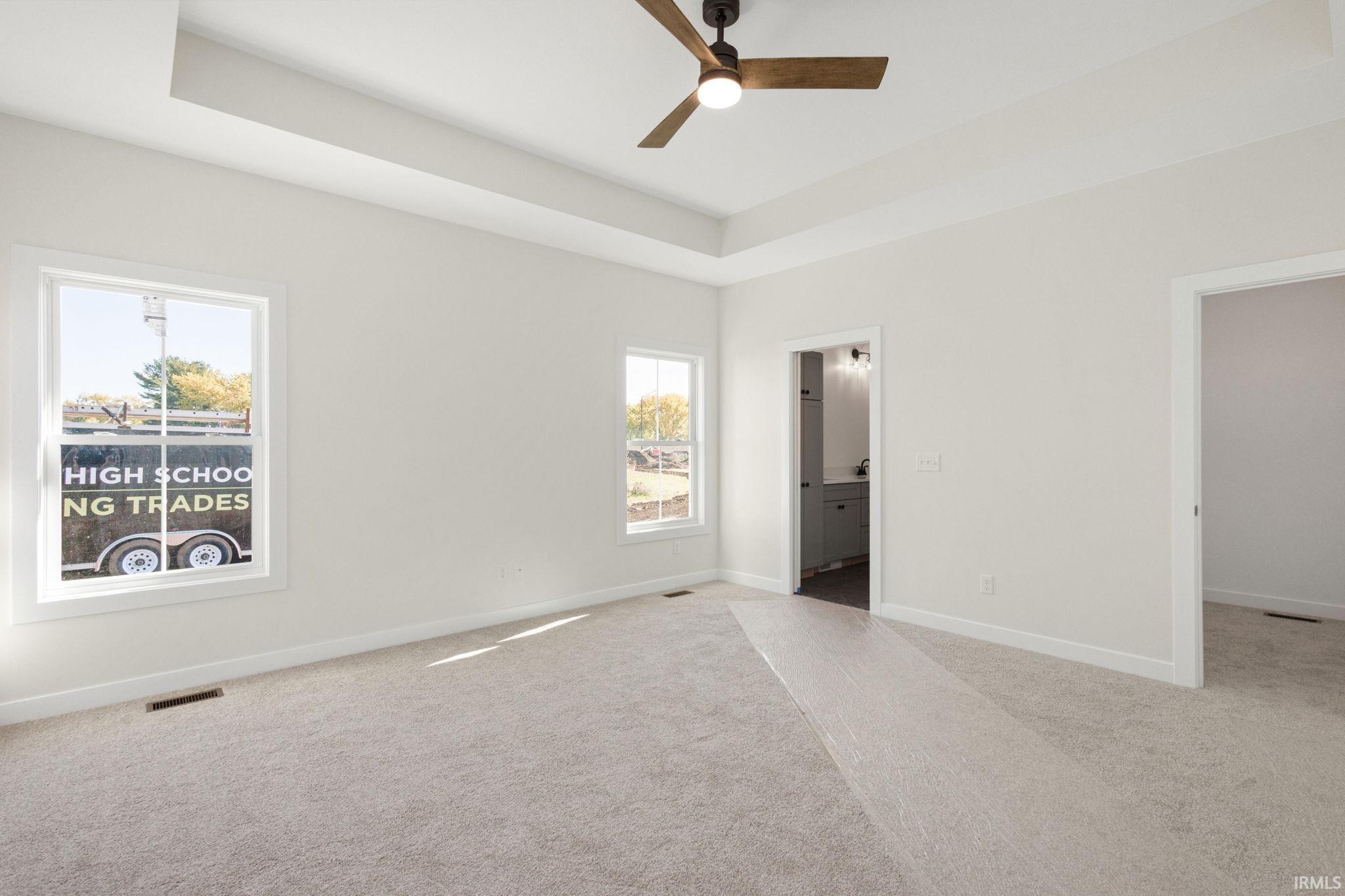 Mishawaka, Indiana 46544, United States, 3 Bedrooms Bedrooms, ,3 BathroomsBathrooms,Residential,Active,214202