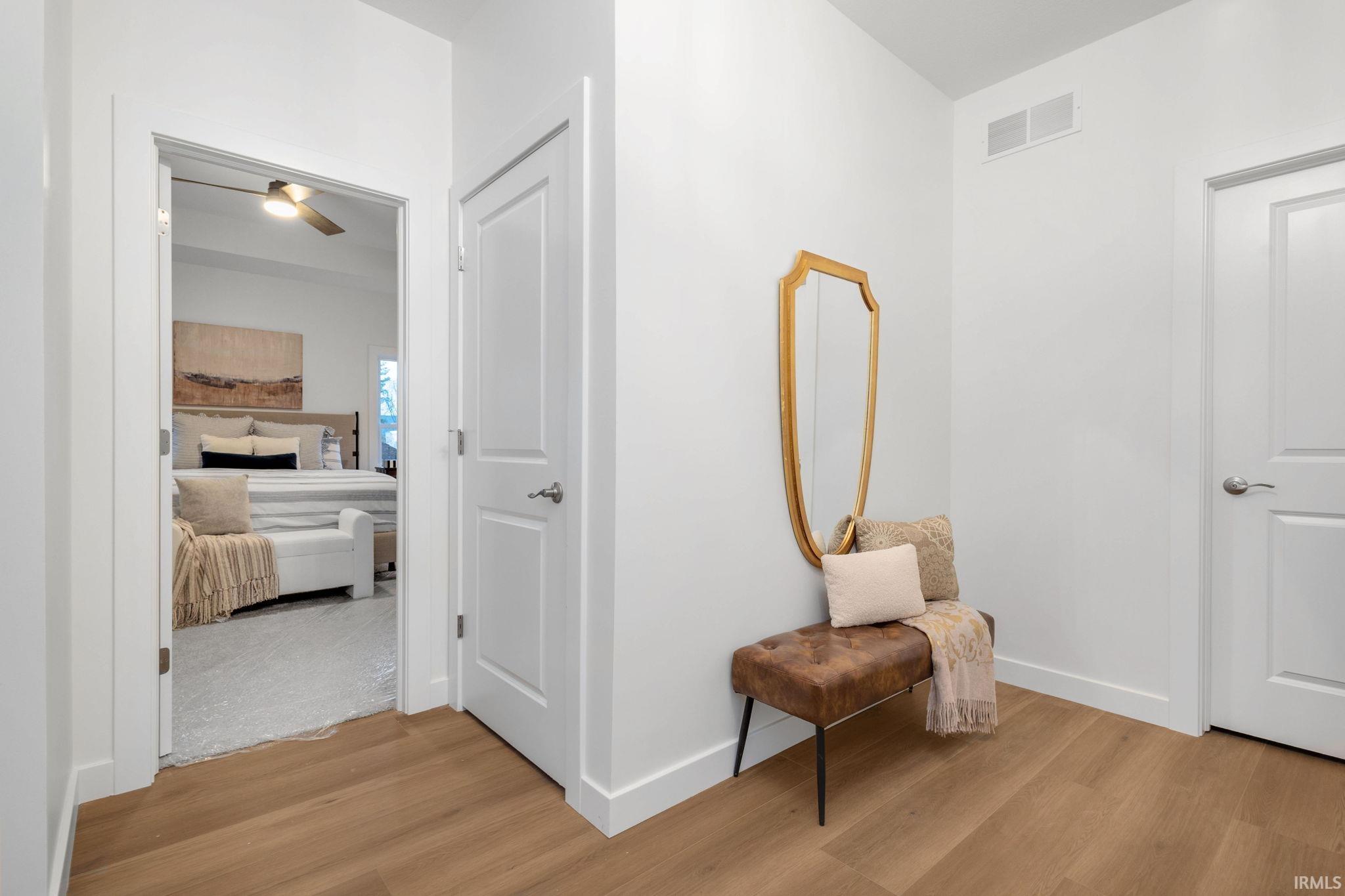 Mishawaka, Indiana 46544, United States, 3 Bedrooms Bedrooms, ,3 BathroomsBathrooms,Residential,Active,214202