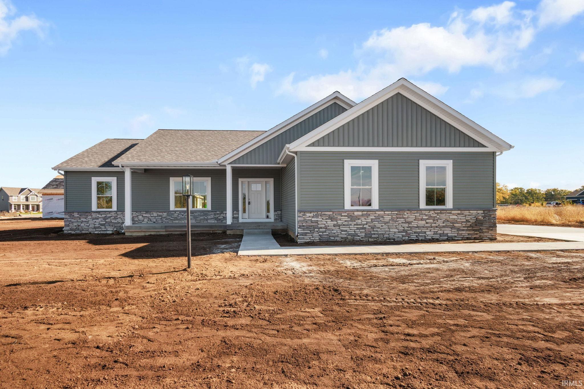 Mishawaka, Indiana 46544, United States, 3 Bedrooms Bedrooms, ,3 BathroomsBathrooms,Residential,Active,214202