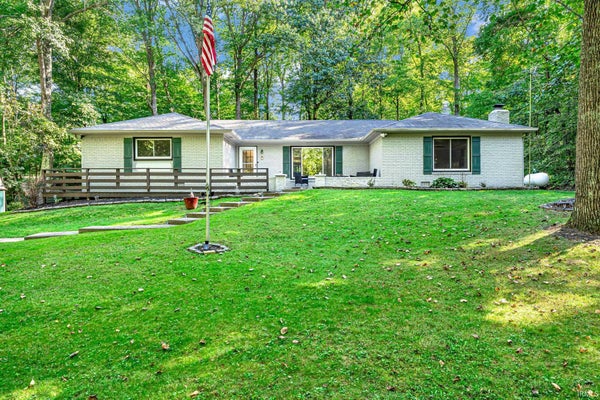 8581 N GOAT HOLLOW RD, MOORESVILLE, IN 46158 - Image 0d251b722e1a04621be045d632bbb7c8/91216421
