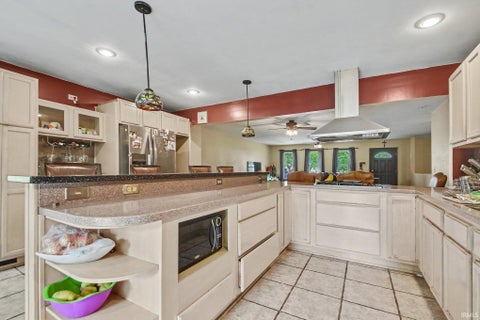 Tiny photo for 52313 County Road 113, Elkhart, IN 46514 (MLS # 202637238)