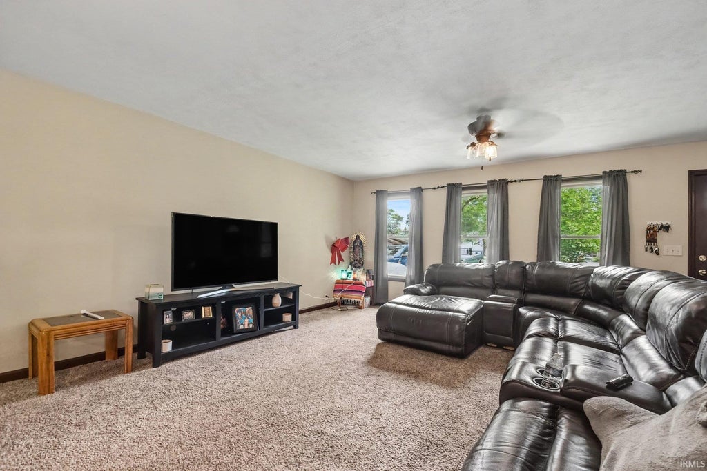 Photo of 52313 County Road 113, Elkhart, IN 46514 (MLS # 202637238)