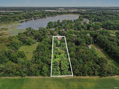 Tiny photo for 52313 County Road 113, Elkhart, IN 46514 (MLS # 202637238)