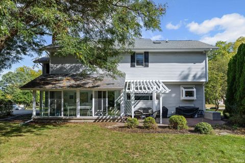 Tiny photo for 94 Steeplechase Ct Court, Lafayette, IN 47905 (MLS # 202540121)