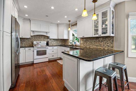 Tiny photo for 94 Steeplechase Ct Court, Lafayette, IN 47905 (MLS # 202540121)